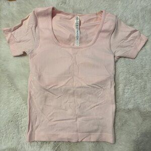 SOLD ON DEPOP. Lululemon like new Ebb to Street Short-Sleeve Shirt